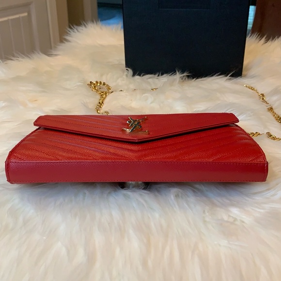 SOLD! YSL Grain de Poudre Wallet on Chain - Picture 5 of 14